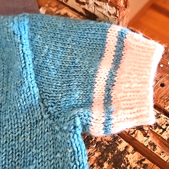 Handmade vintage Kids pullover sweater turquoise pink pearl buttons sweet retro - Picture 3 of 7